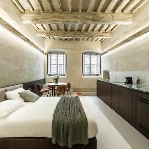 Chiaromanni Apartment